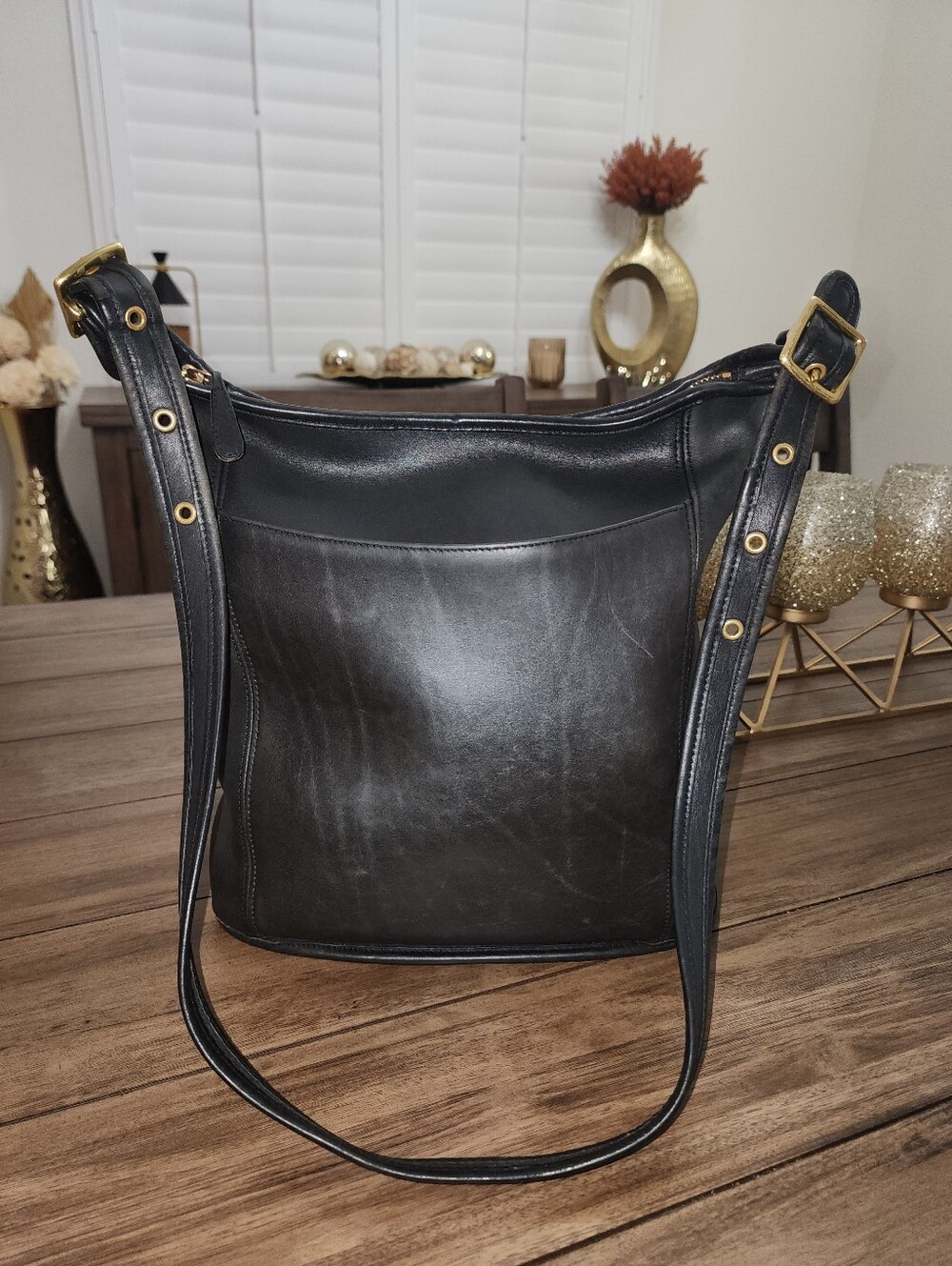Vintage COACH # 9060 Legacy Slim Duffle Sac Black Leather shoulder/crossbody